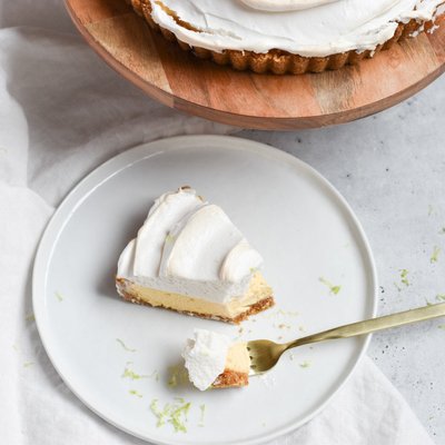 Mercer White Round Porcelain Dinner Plates, Set of 8 - image 14 of 14