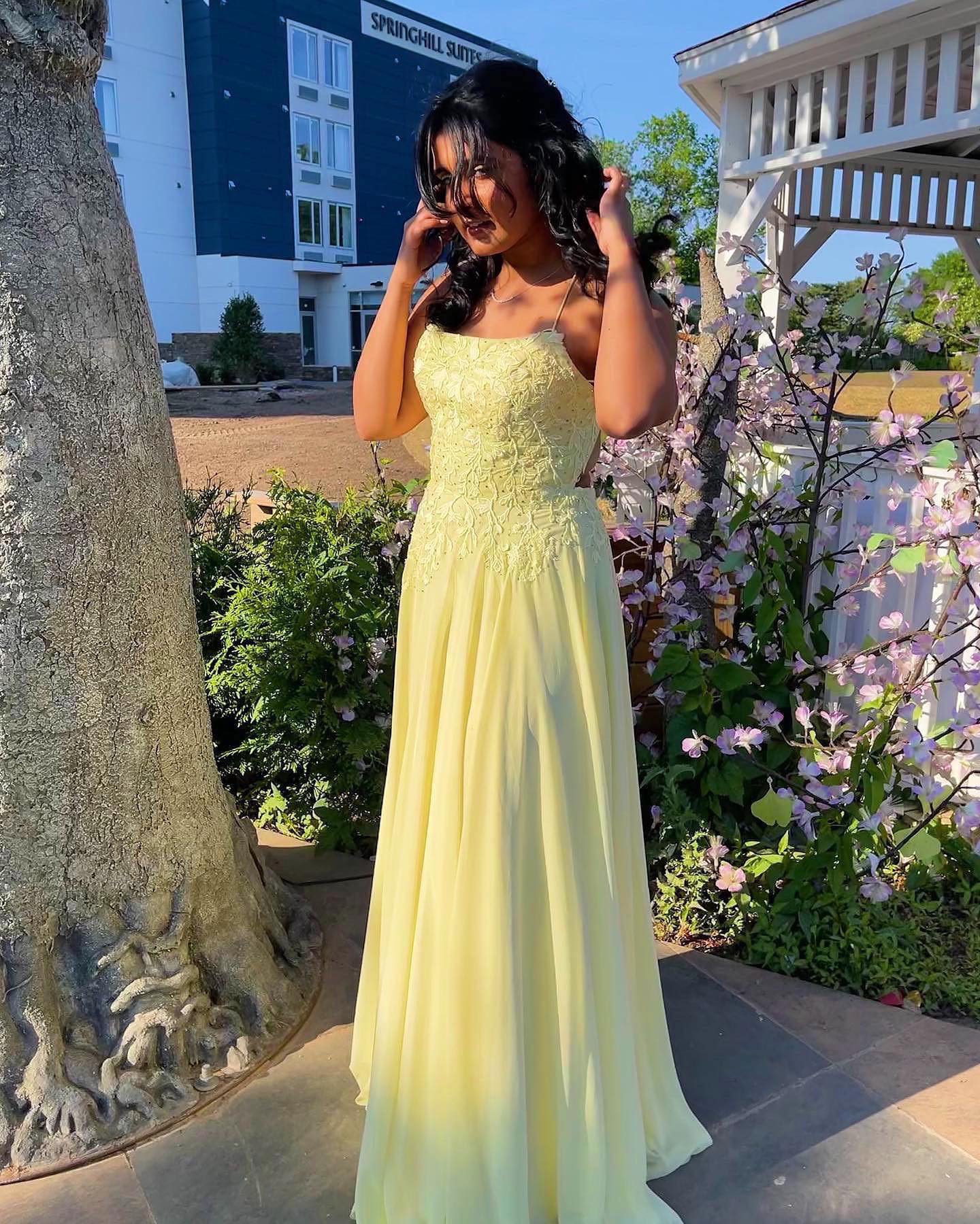 Formal, Prom Dresses by Body Types 