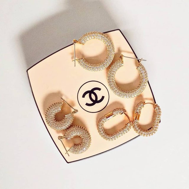 Beloved pavè jewels via @glowasyougo 💫