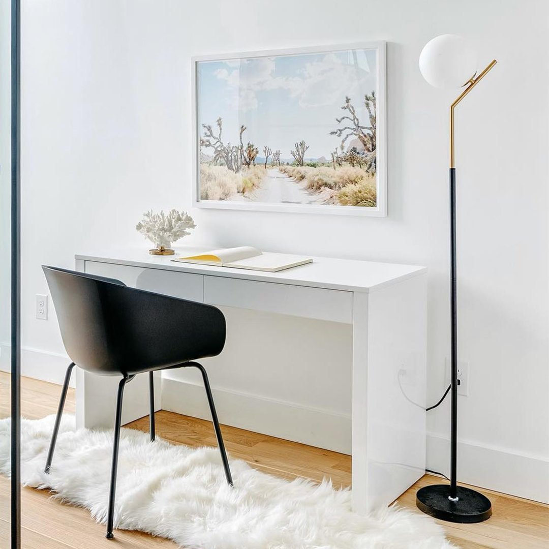 Runway white deals lacquer desk