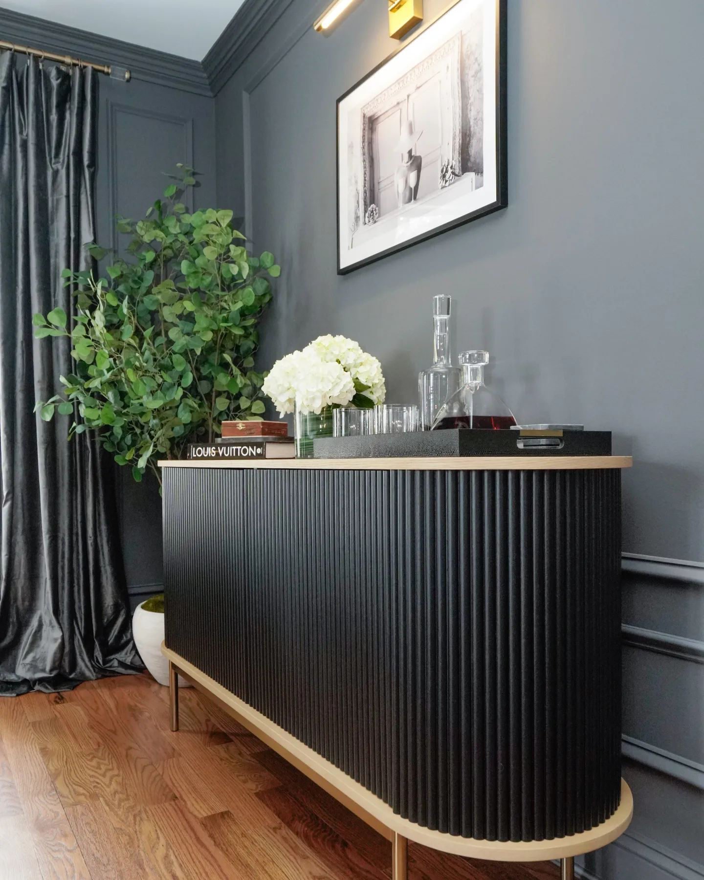 Walton shop ribbed sideboard