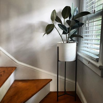 Dundee White Round Indoor/Outdoor Planter with Tall Stand - image 8 of 12