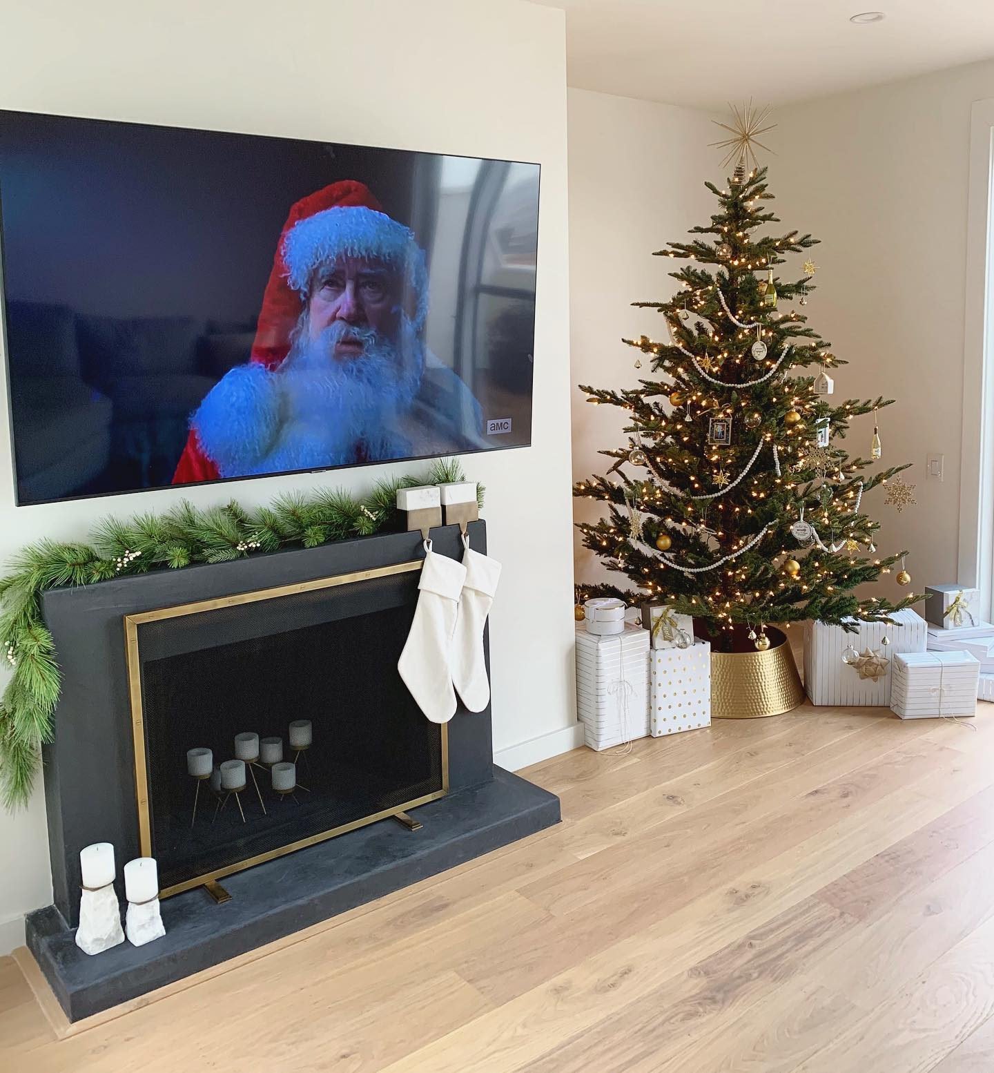 Bash Gold Christmas Tree Collar + Reviews | Crate & Barrel