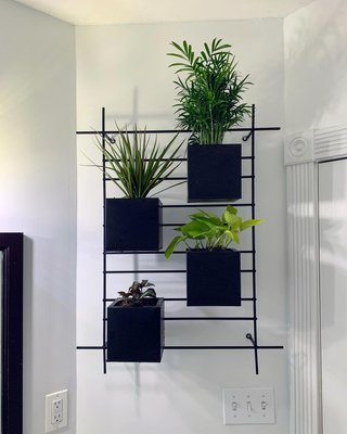 4 Box Wall Mounted Indoor/Outdoor Planter - image 12 of 13