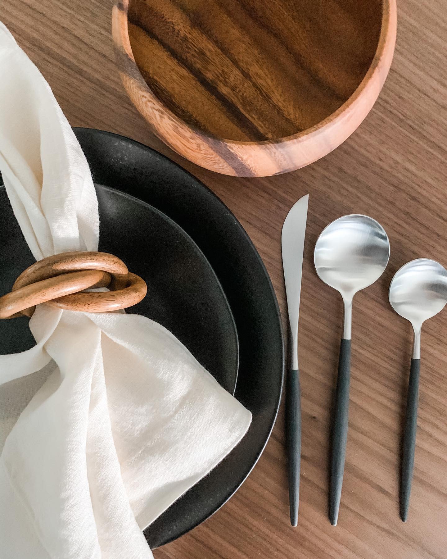 Crate & Barrel Aero Mirror Placesetting - Thumbnail 5