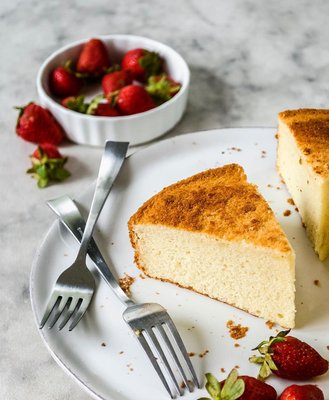 Hue White Platter - image 5 of 6