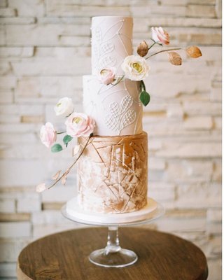 Charlotte Glass Pedestal Cake Stand - image 8 of 9