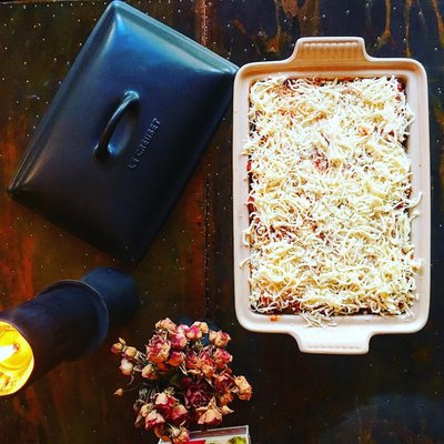 Le Creuset ® Heritage 3.8L Cerise Rectangular Casserole Baking Dish - image 5 of 6