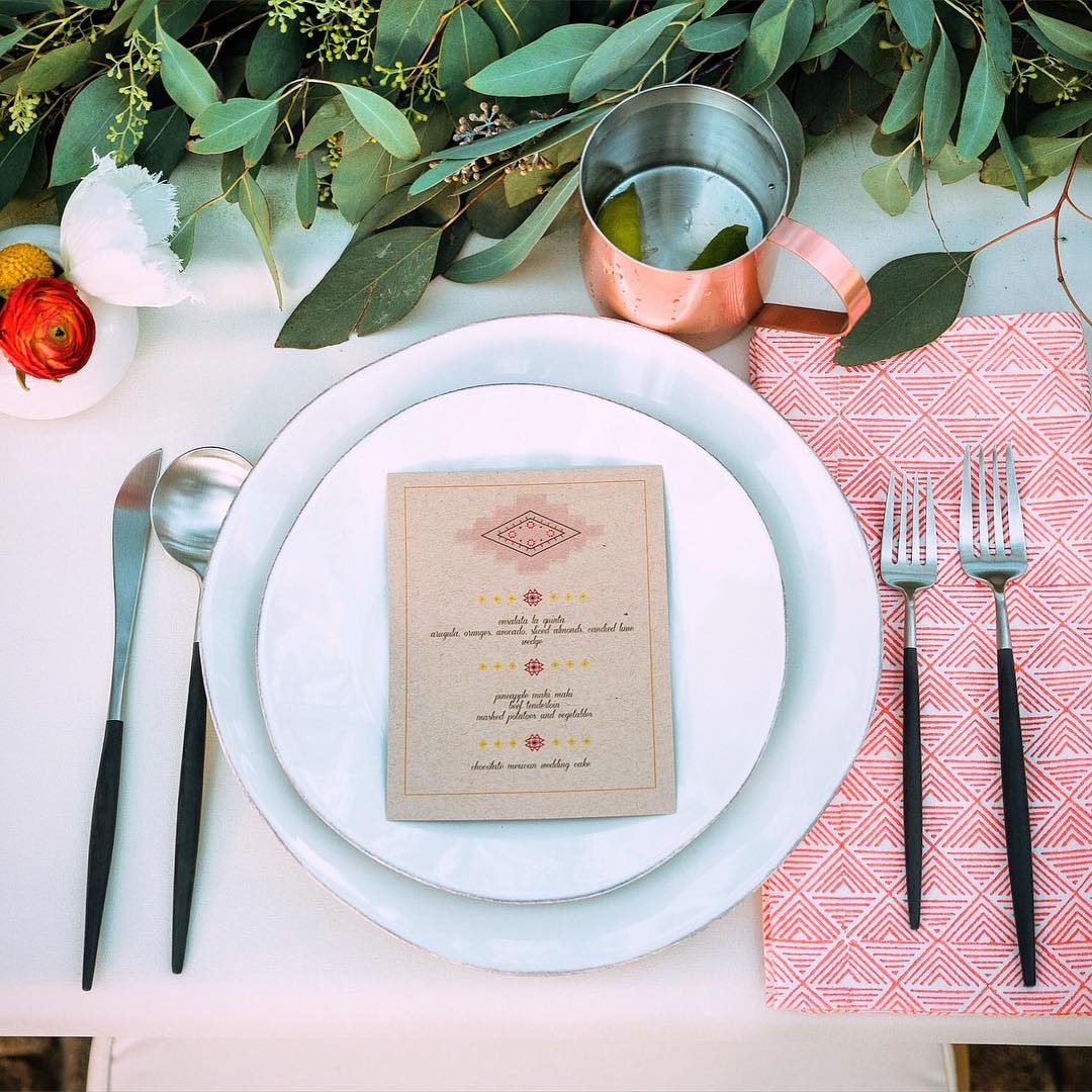 Crate & Barrel Aero Mirror Placesetting - Thumbnail 4