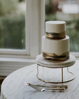 Essex Marble Cake Stand/Server Large - image 6 of 7