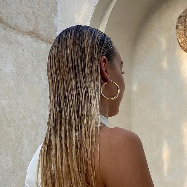 #LuvAjBabe @lukamuller wearing the coveted Gold Amalfi Tube Hoops ✨