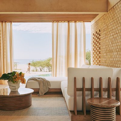 Renata White Porcelain Indoor Planter Large - image 6 of 7