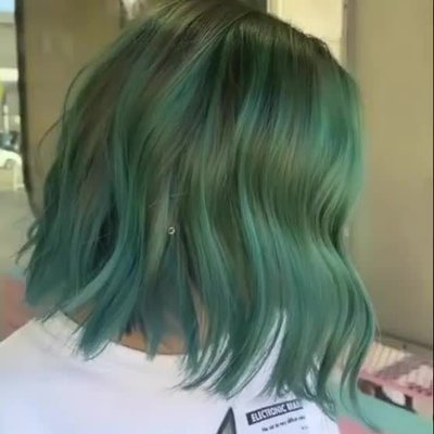 Viral Vivid Teal Colorwash Shampoo | For A Teal Tone | Celeb