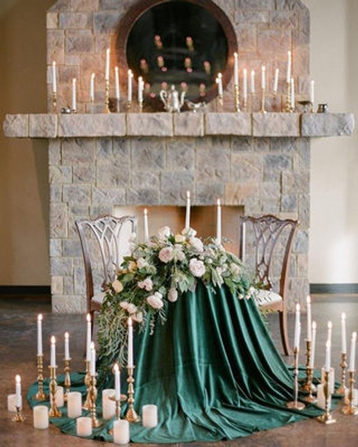 Velvet Evergreen Table Linen - Linen Rentals