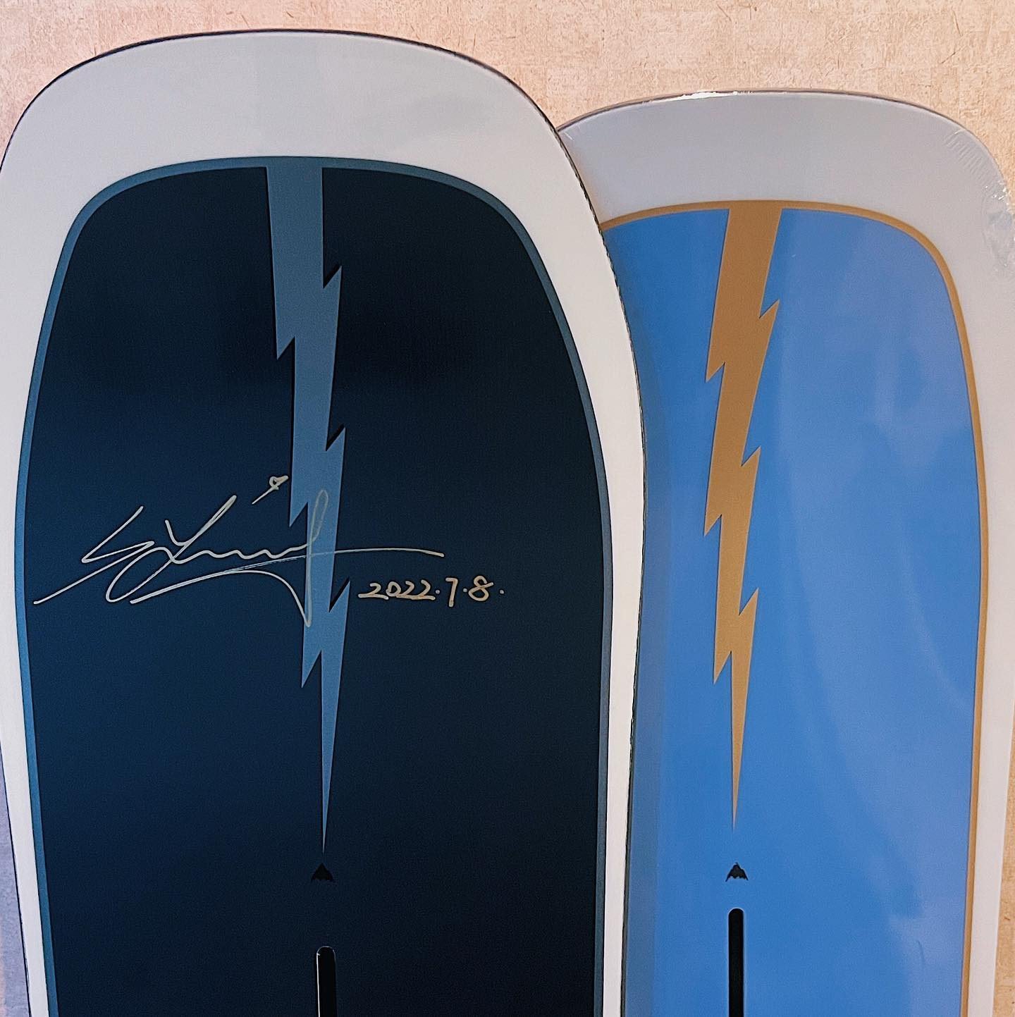 Burton Custom 30th Anniversary | All-Mountain Icon | Burton