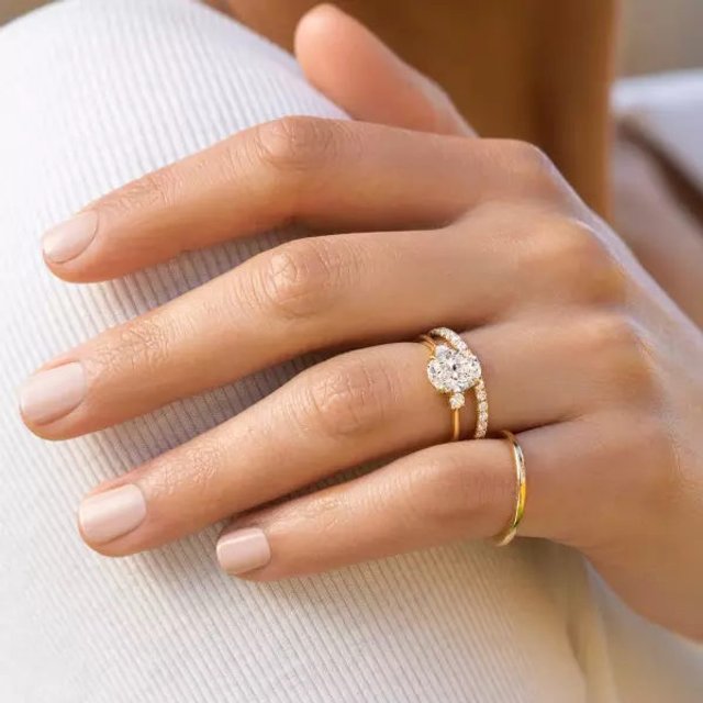 18K Yellow Gold 2mm Comfort Fit Wedding Ring