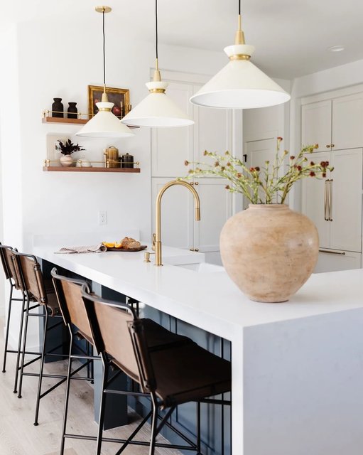 Kloe Pendant Light