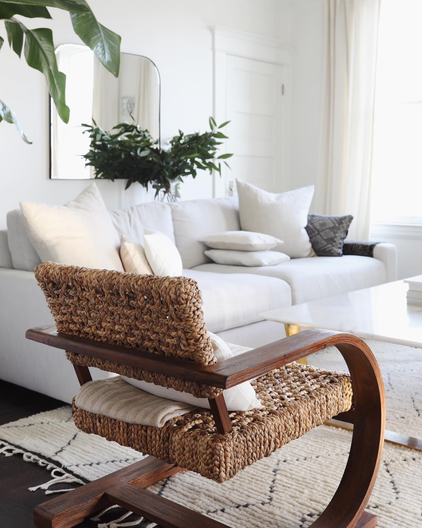 Shaka Accent Chair