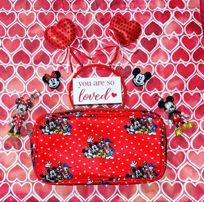 LV Mickey Bow KeyChain - Taurusblings