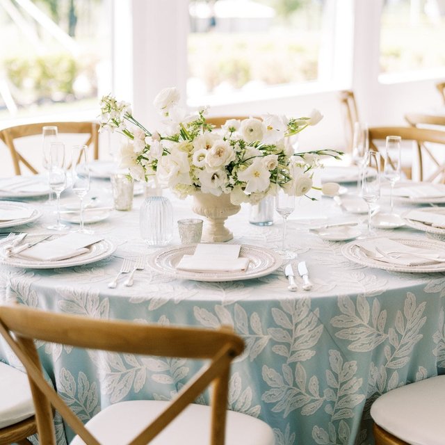 Powder Blue Linens Blue wedding linens | Beachweddingtips.com