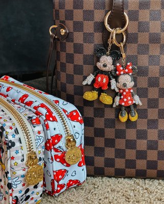 Mickey Mouse Disney Bag Charm - Classic – Disney keychain – BaubleBar