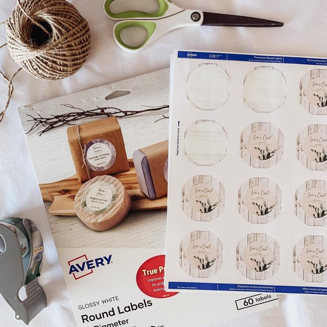Lulu’s Closet AZ - Michelle on Instagram: "✨Ready to up your Small Business game but not quite sure where to start? Use @avery 2” Round labels and make your very own logo stickers! I stick these on every package I ship out, which is extremely profesh. (So is shortening the word “professional” to “profesh,” IMO #duh) 

Avery’s website has templates to help create the perfect labels and it is beyond simple to figure out, #winning 

If you need a custom logo, @graysdesigns.co designed mine- she is amazing, ine
