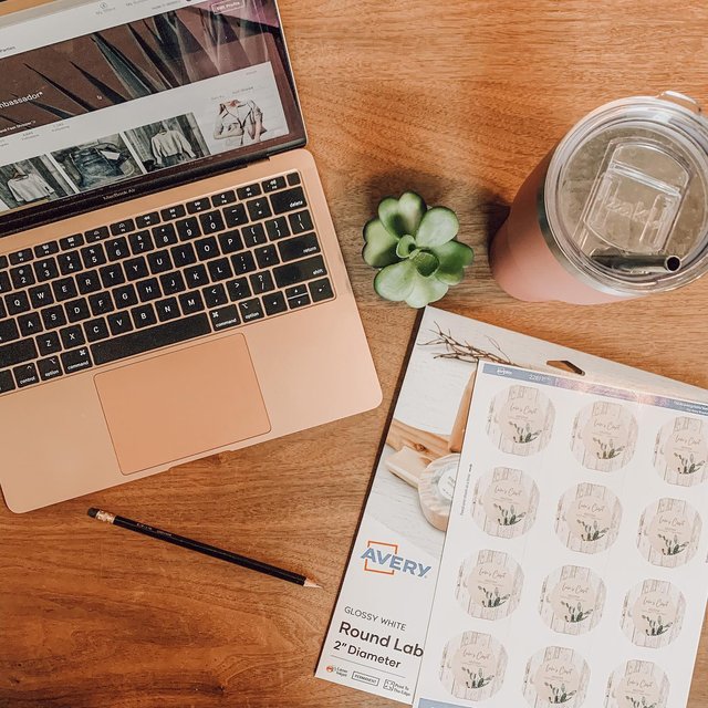 Lulu’s Closet AZ - Michelle on Instagram: "⚡Poshmark Tip Alert!⚡
I was *???? ?????* to buying “thank you” stickers on Amazon to add to my #poshpackages .. Like ?????-????-??-??-???? close. But then I stumbled upon these @avery 2” Round Labels at ??? ??????? and decided to make my own! ✨ Remember the cute logo that @graysdesigns.co designed for me a couple of weeks ago? I used Avery’s easy online template and... ᗰᗩGIᑕ! I feel so profesh! ✨

What is something you do to make your small business feel more profe