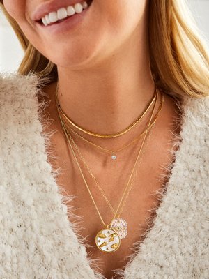 Clover 18K Gold Custom Pendant Necklace - Gold/Pavé – Early Black Friday  Deal: 20% off custom gifts – BaubleBar