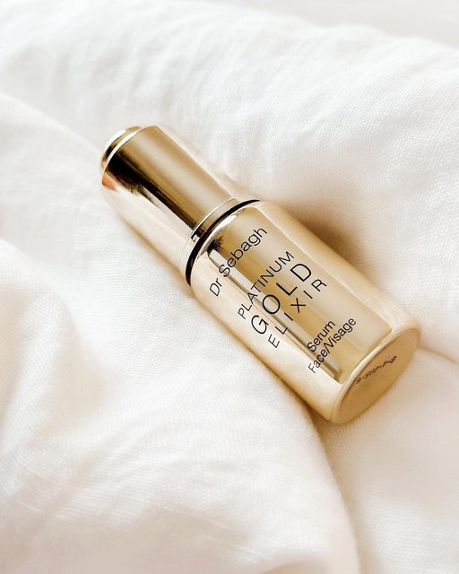 Good as gold ✨

Finished one of drsebagh Platinum Gold Elixir treatments, my skin loves it! Renewed and improve my skin texture and feels silky-smooth. I can’t wait for more 🫶🏻

gifted #drsebagh #drsebaghskincare #drsebaghskinprep #goldskincare #detoxinajar #facelifting #goldstandard #luxuryskincare #skincareroutine #skinboosters #skincarecommunity #luxurybeauty #goldserum