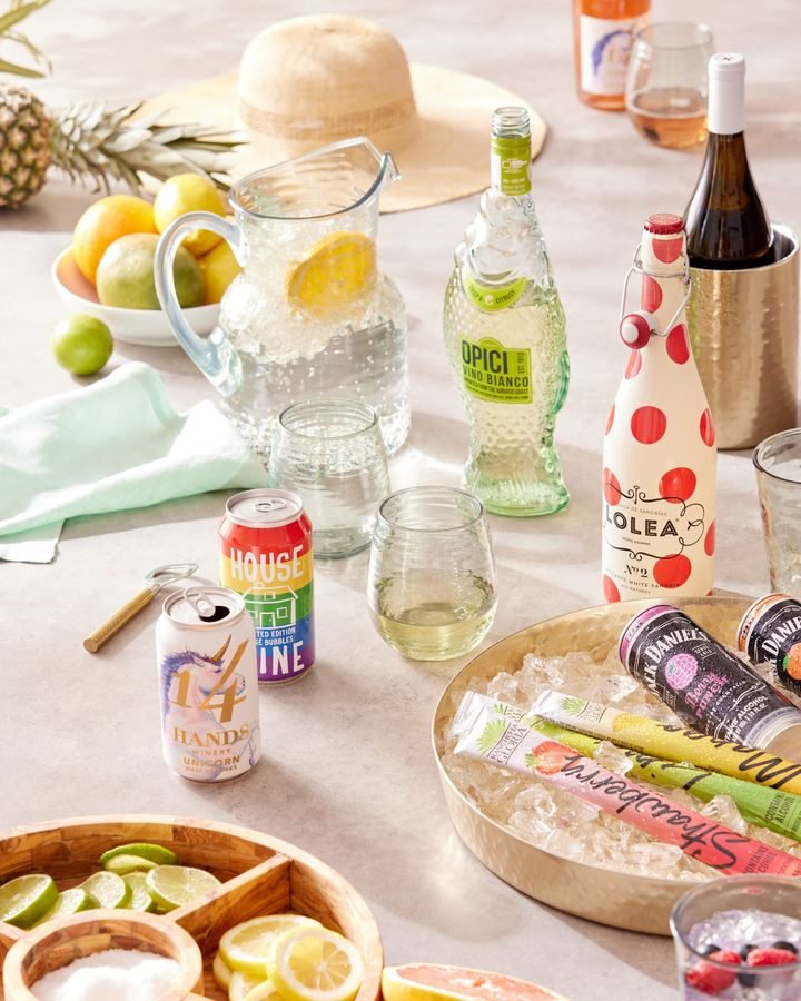 Lolea White Spritz - World Market