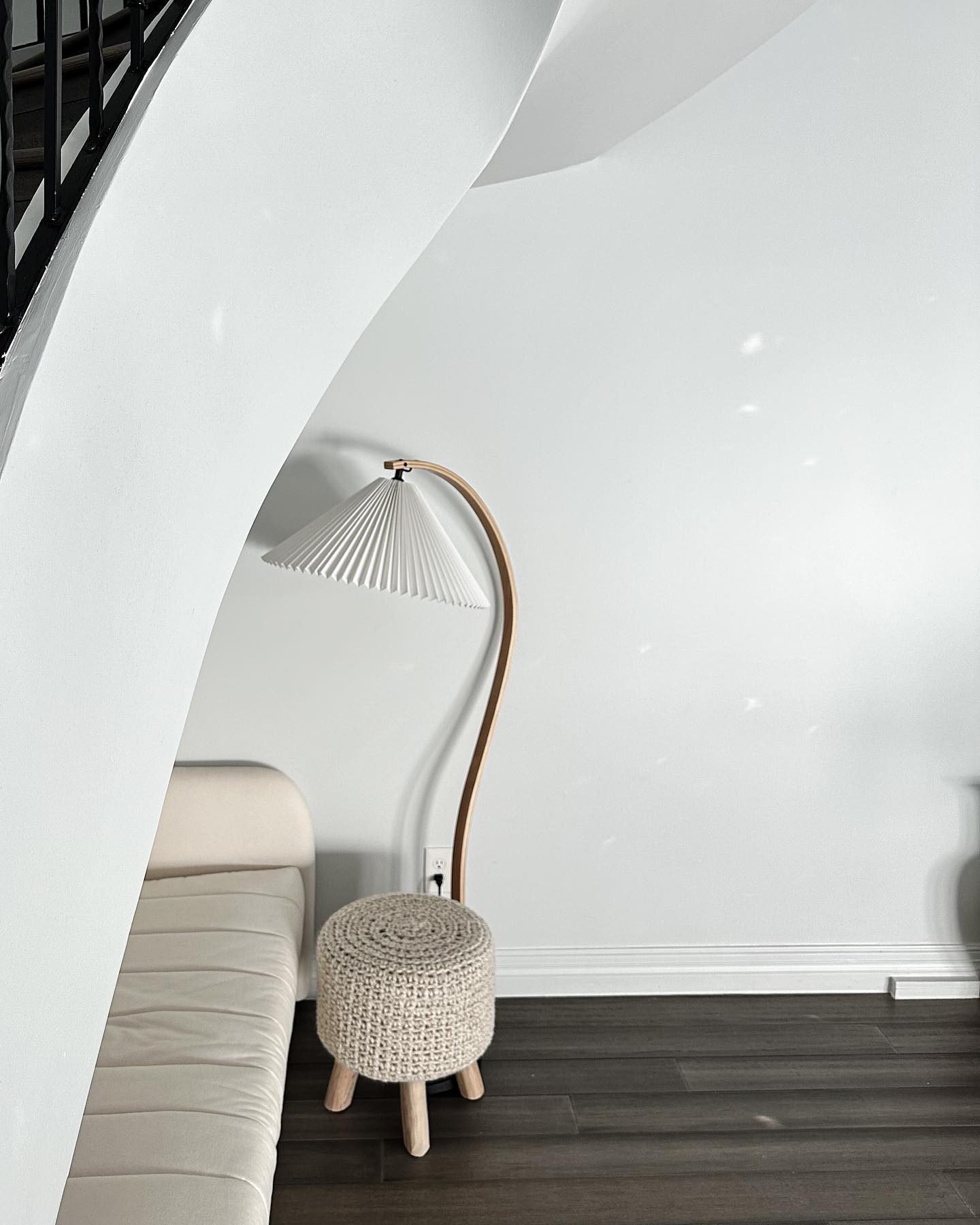 Petit Trou Stool - Thumbnail 3