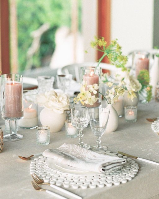 Juliette Pearl Table Linen - Linen Rentals, Wedding Table Linen, Runners,  Chair Covers