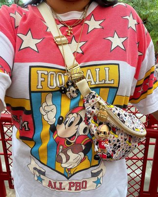 Disney Mickey Mouse NFL Bag Charm - Kansas City Chiefs – Disney NFL Keychain  – BaubleBar