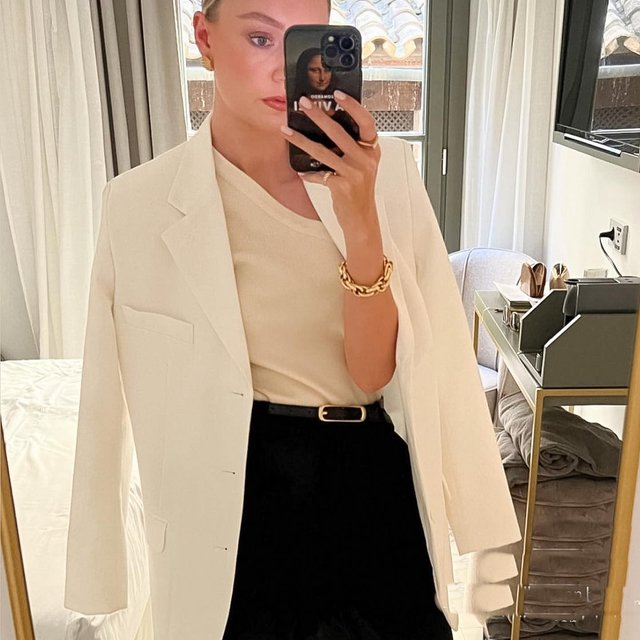 @lydiajanetomlinson in our one shoulder knit top #alminaconcept