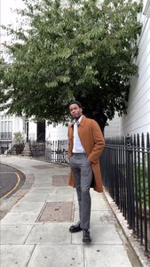 Mens Fashion Style & Outfit inspo by Blogger MR TURNER. Striped t shirt and  shorts with a Gucci Ace sneaker for Spring Summer