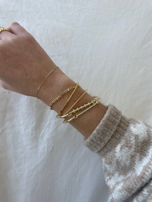 Holly Cuff Bracelet - Gold/Pavé
