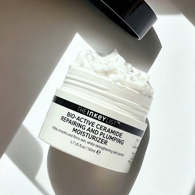 The Inkey List Bio Active Ceramide Repairing and Plumping Moisturizer The Inkey List Bio Active Ceramide Repairing and Plumping Moisturizer