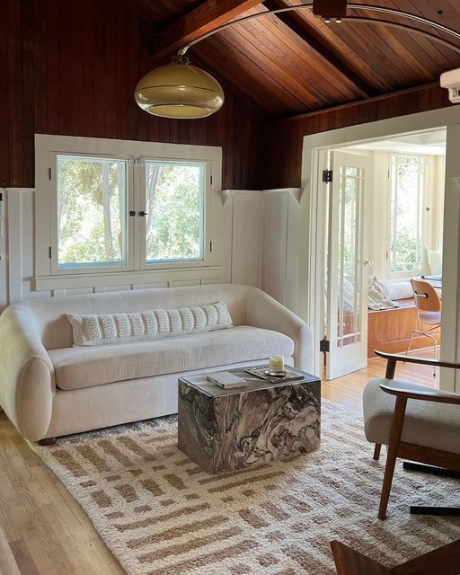 Mahika Hand-Knotted Area Rug