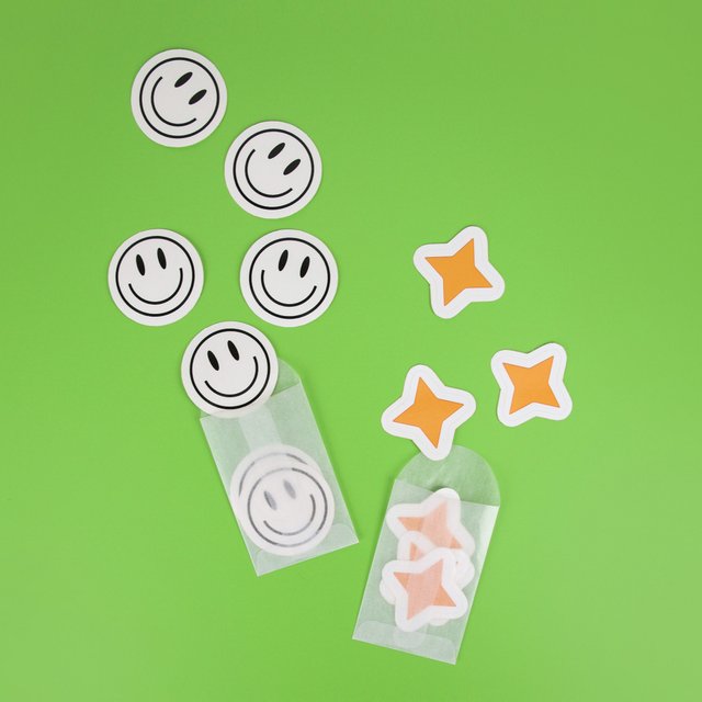 Custom Stickers - Premium Sticker Maker | Avery