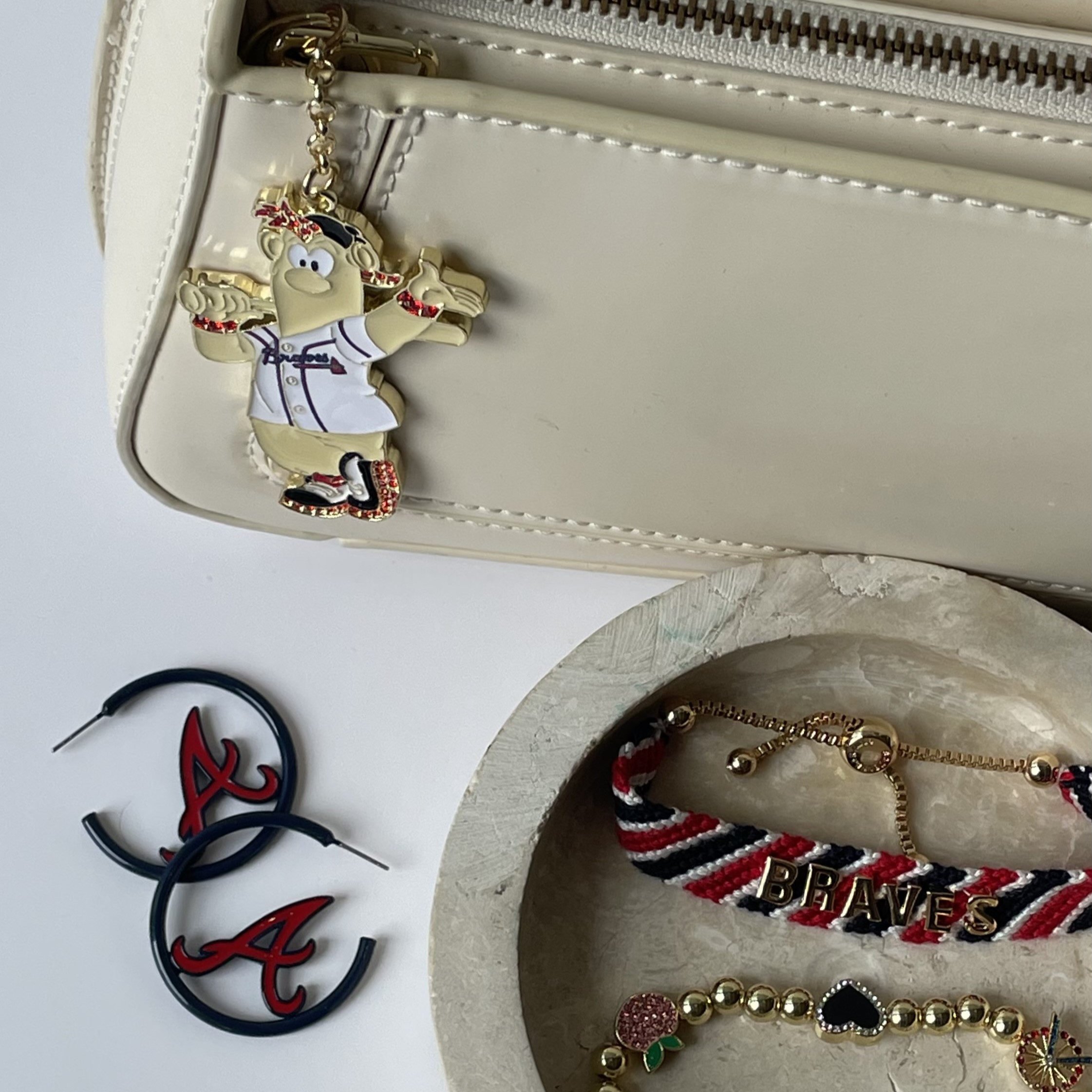 MLB Pisa Charm Bracelet - Atlanta Braves – MLB charm