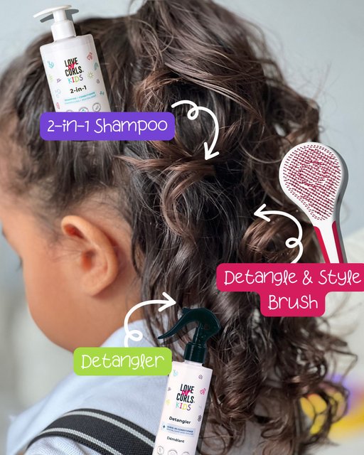 Lil' curlies ➕ Lil' Curls Wash n' Detangle Kit 🟰 the cutest curls you've ever seen. 

This kit makes detangling a breeze both in-shower and in-between wash days 🫶 Link in bio to learn more + shop now!