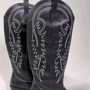 Charlotte russe 2025 cowboy boots
