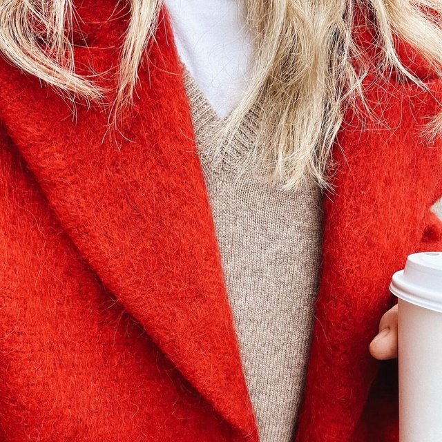 @laurenswells layering in our wool v neck sweater
