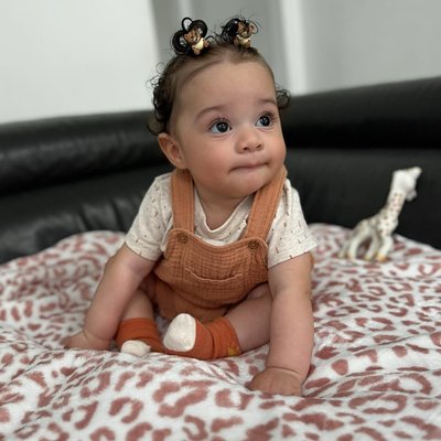 Bear-y Cute 🐻🤎
.
.
.
#mixedbaby #mixedbabies #mixedkids #babygirl #mixedbabygirl #babiesofig #babyfever #babyblogger #explorepage #viralbabies #viral #postoftheday #blackbabies #happybaby #babymodel #gerber #modelbaby #model #blackbabygirl #fashionbaby #babywithstyle #viralbabies #beautifulbabies #beautifulbabygirl #gerberbaby #teddybear