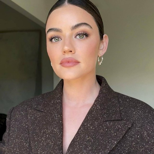 Maeve Hoop Earrings