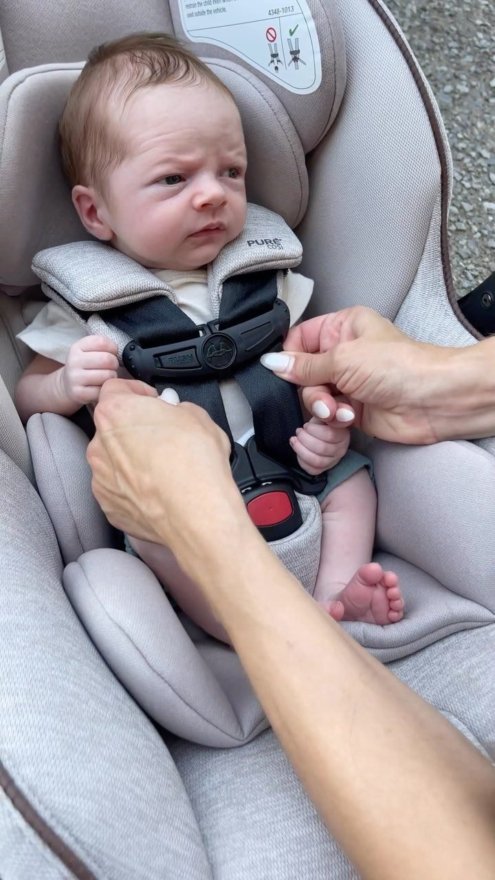 Tayla™ Max Peri™ 180° Rotating Infant Car Seat Travel System in