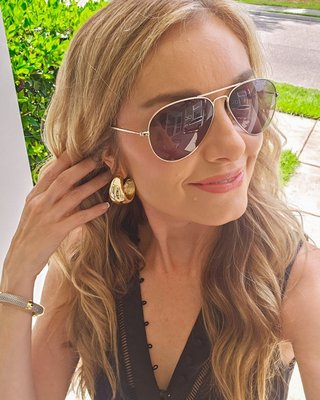 Emma Earrings - Gold