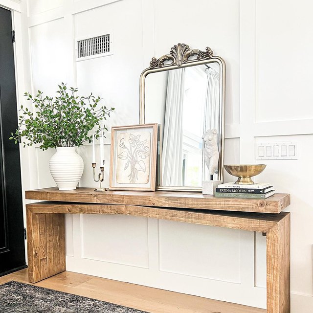 Rustic Console Table Placement Inspiration: Stunning Home Ideas
