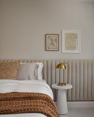 Willy Charcoal Brown Round Pedestal Side Table by Leanne Ford - image 18 of 19