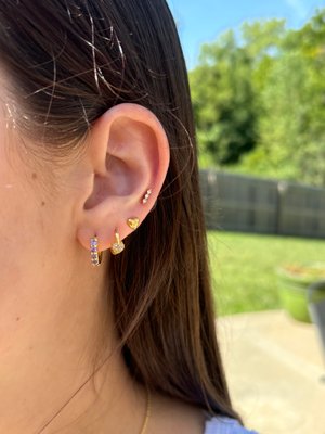 Adrianna 18K Gold Earrings - Gold